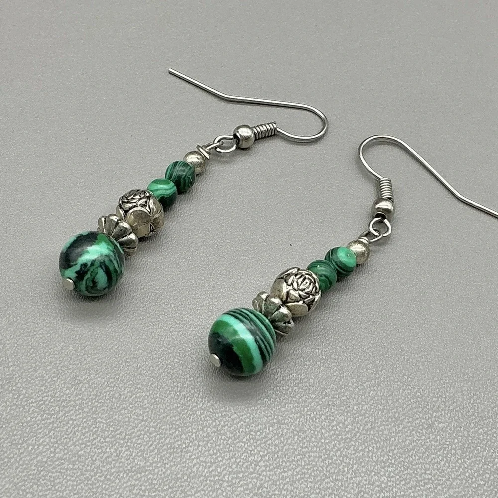 Earrings Green‎ Stone Beaded Dangle Drop Womens Silver Tone Flower Boho Jewelry